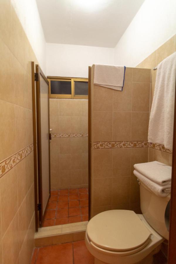 Hotel Degollado Extérieur photo